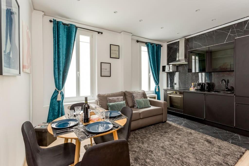Suite Paris, Tour Eiffel, Champs Elysees Екстер'єр фото