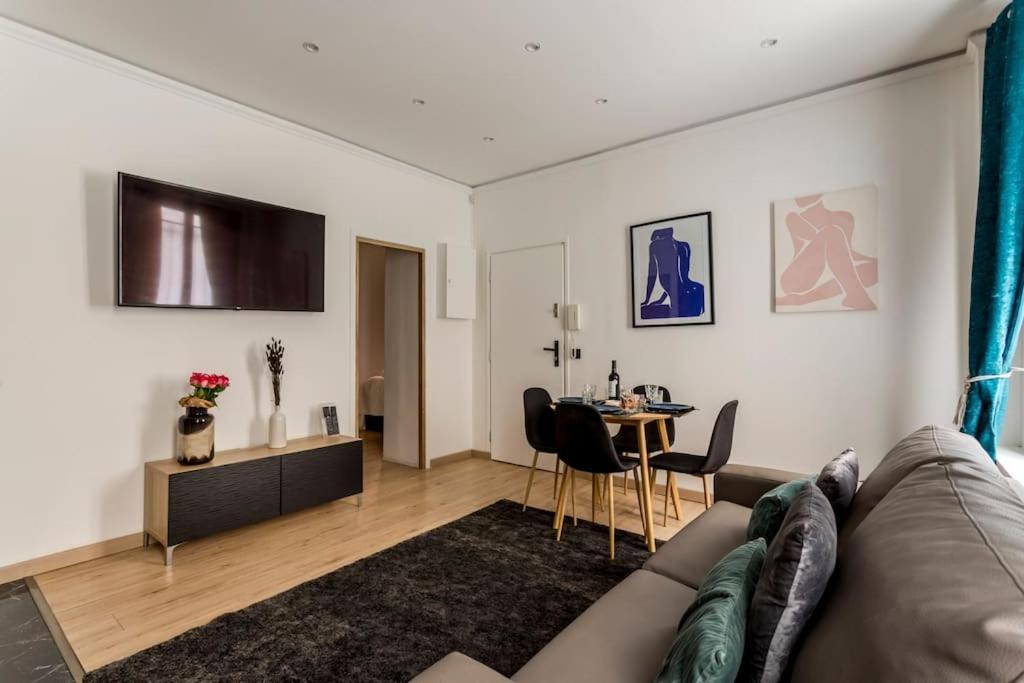 Suite Paris, Tour Eiffel, Champs Elysees Екстер'єр фото